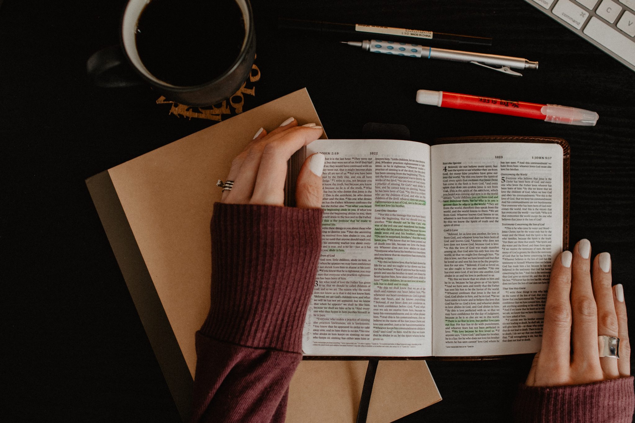 Walking In The Light With The Word By Damon J Gray Crossmap Blogs