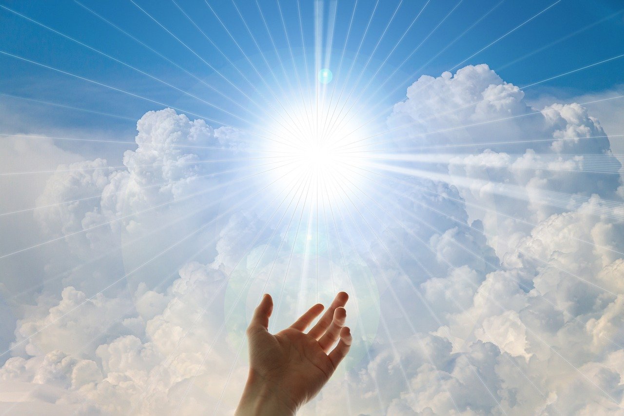 hand reaching to God
