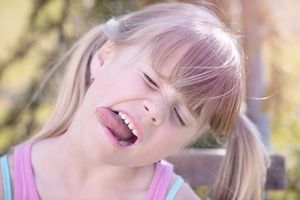 person-g3e3f1a3a2_1920