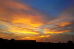 sunset-659012_960_720-mPKj9Rkj