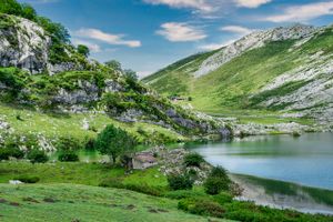 lake-6701636_1280-gJYuoMHy