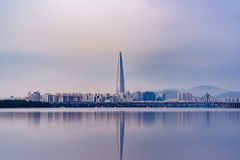 유월의 아침 빗소리 하나님의 말씀