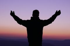 Pastor diz como crescer no ‘lugar secreto’ com Deus: “Ele quer se encontrar com voce”