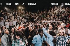 Louvor e dança em acampamento de jovens da Hillsong foram proibidos