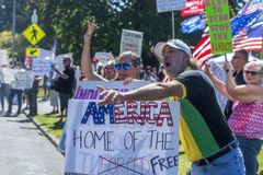 Manifestantes protestam contra mandato de vacina em Washington