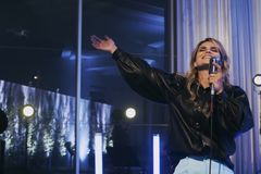 Festival de música gospel reúne vários artistas na Arena Anhembi, em São Paulo