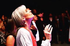 Ludmila Ferber fala sobre sua luta contra o câncer: "Estou no caminho do milagre"