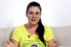 Bárbara Destefani testemunha oração respondida pela saúde do filho