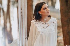 O que não vimos em "Me refez", novo clipe de Priscilla Alcantara?