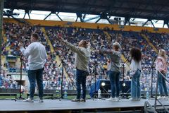 “Com rumores de guerras, pessoas estão mais abertas a Jesus Cristo”, diz pastor ucraniano