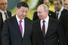 Ditadura chinesa avisa que estará com a Rússia contra a Ucrânia