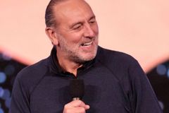 Fundador da Hillsong, pastor Brian Houston se afasta da igreja