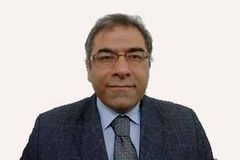 Cristão convertido do islamismo volta à prisão duas semanas após ser solto, no Irã