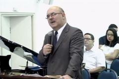 PT quer que PGR investigue ministro da Educação, Milton Ribeiro