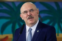 Ministro da Educação Milton Ribeiro é denunciado ao STF por crime de homofobia