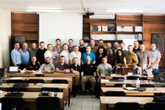 Missionários permanecem na Ucrânia para apoiar igreja local: “A obra continua na guerra”