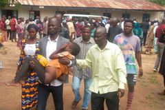 Muçulmanos matam 10 cristãos e invadem mais de 100 casas na Nigéria