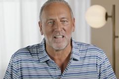 Advogado diz que Brian Houston não escondeu abuso sexual do pai