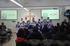 China usa crianças para espionar e ameaçar suas famílias cristãs