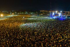 Mais de 1,2 milhão de pessoas se entregaram a Jesus em cruzadas na África, em 2018