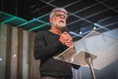 Claudio Duarte sobre risco à liberdade no Brasil: “Logo não poderemos falar na igreja”