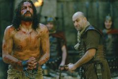 Ator de Paixão de Cristo diz que sentiu ‘batalha espiritual’ na cena da crucificação