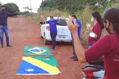 A pedido da prefeitura, moradores fazem corrente de oração por pacientes com Covid-19 no MT