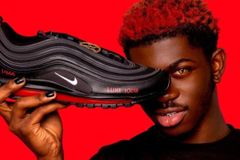 Lil Nas X lança 'tênis de satanás’ com sangue humano e número da besta