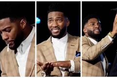 Pastor cospe na mão e passa no rosto de fiel durante pregação