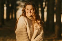 Juiz determina que fotógrafa cristã não pode recusar “casamento” gay