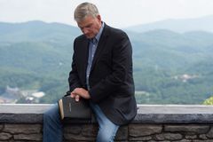 “Estamos nos últimos minutos no relógio de Deus, Ele está voltando”, lembra Graham