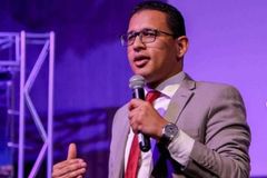 Após receber cachê, Raique Carmelo cancela agenda na véspera do culto