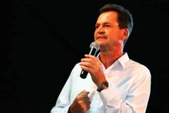 Padre acusado de estuprar adolescentes é preso no Mato Grosso