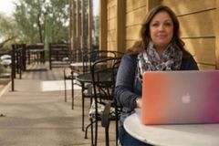 Web designer luta judicialmente para não ser obrigada a criar sites para casamentos gays