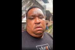 Pastor grava vídeo denunciando vizinha que teria apedrejado seu carro