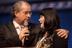 Esposa do presidente do Gideões sofre acidente na saída de igreja em Boston - EUA