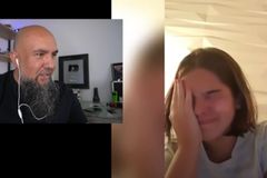 Menina chora ao contar visão do céu, relatando Deus sentado num trono: “Ele me abraçou”