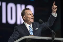 Líder Batista do Sul se demite em meio a investigações sobre abusos sexuais