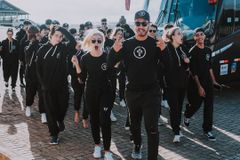 Evangelistas do TikTok: Influenciadores cristãos se reúnem em retiro com o Glorify