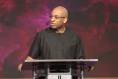 Pastor sobrevive após ser esfaqueado 7 vezes e ter os dois pulmões perfurados