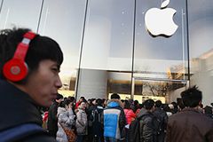 Apple remove aplicativos da Bíblia em obediência ao sistema comunista chinês