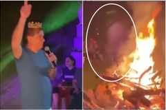 Pastor Carlos Moyses relata aparecimento de "anjo" em culto da fogueira