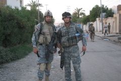 Soldado foi protegido em Bagdá pelas orações de sua mãe: “Ela ajoelhou na hora da missão”