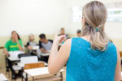 Mato Grosso do Sul proíbe linguagem neutra em escolas