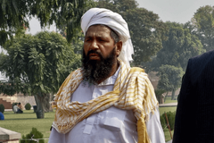 Líder muçulmano se entrega a Jesus durante visita de missionários na Ásia Central