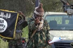 Crianças são usadas como soldados e homens-bomba na Nigéria