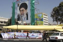 O Irã pode estar a semanas de desenvolver uma bomba nuclear, segundo os EUA