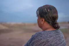 Muçulmana tenta islamizar cristãos e acaba se convertendo a Cristo