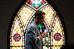 Esgotamento pastoral: 38% dos pastores consideram deixar o ministério