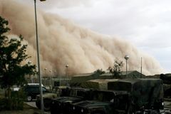 Jesus livra cristãos de ataque terrorista usando tempestade de areia, no Oriente Médio